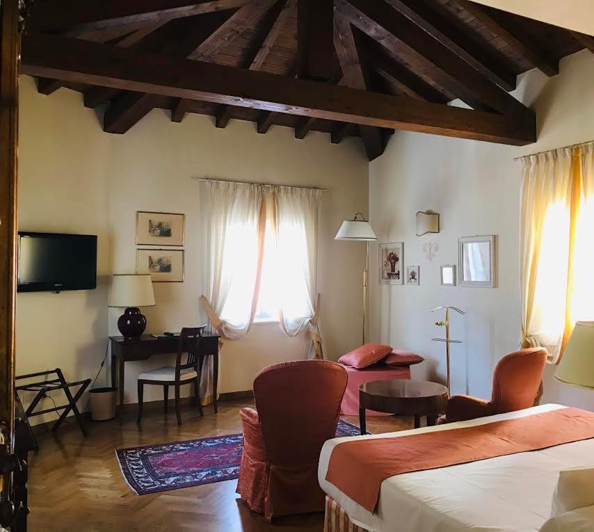 La Vittoria Boutique Garda (Verona)